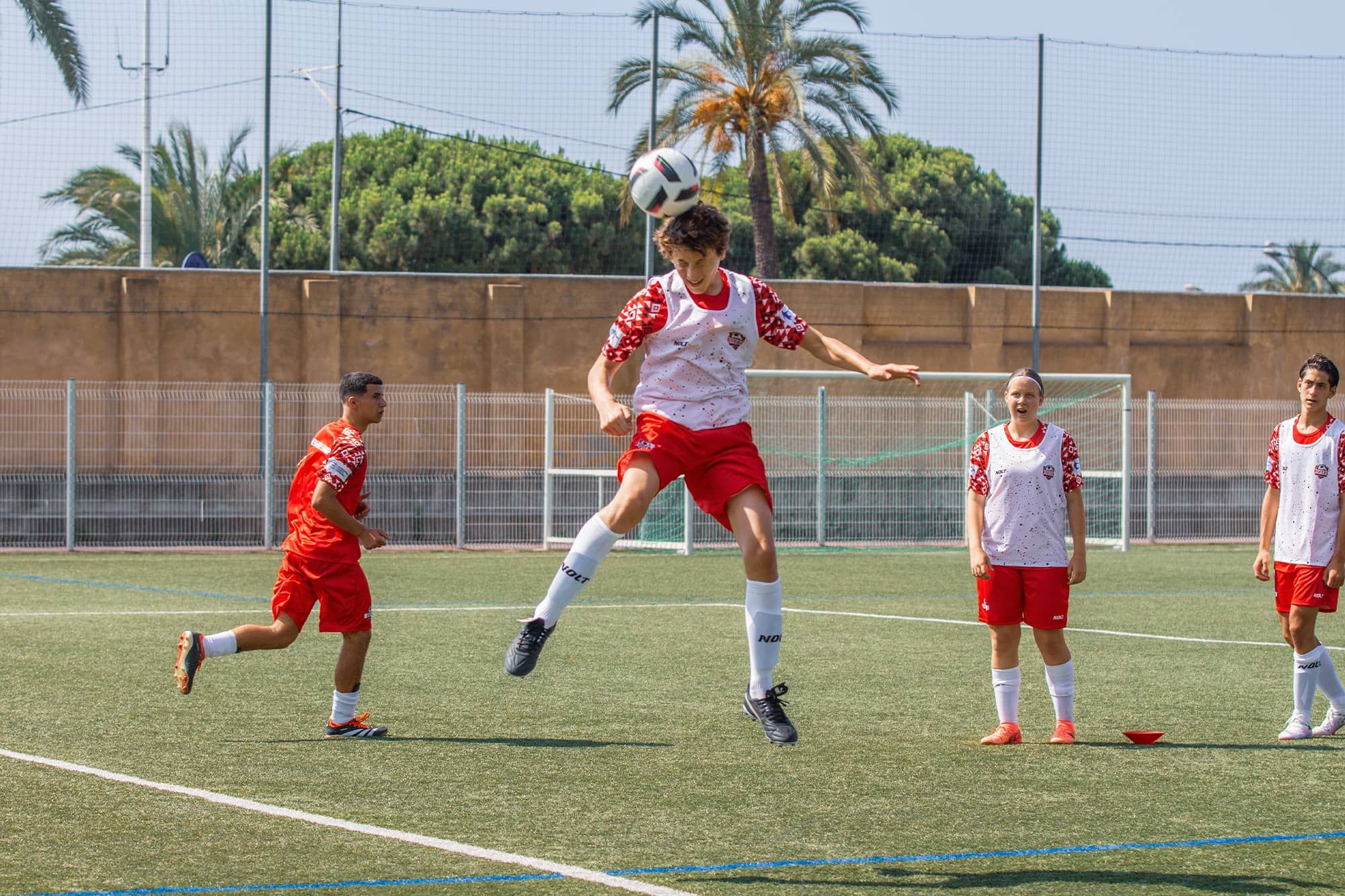 Kur spēlēt futbolu Nicā?